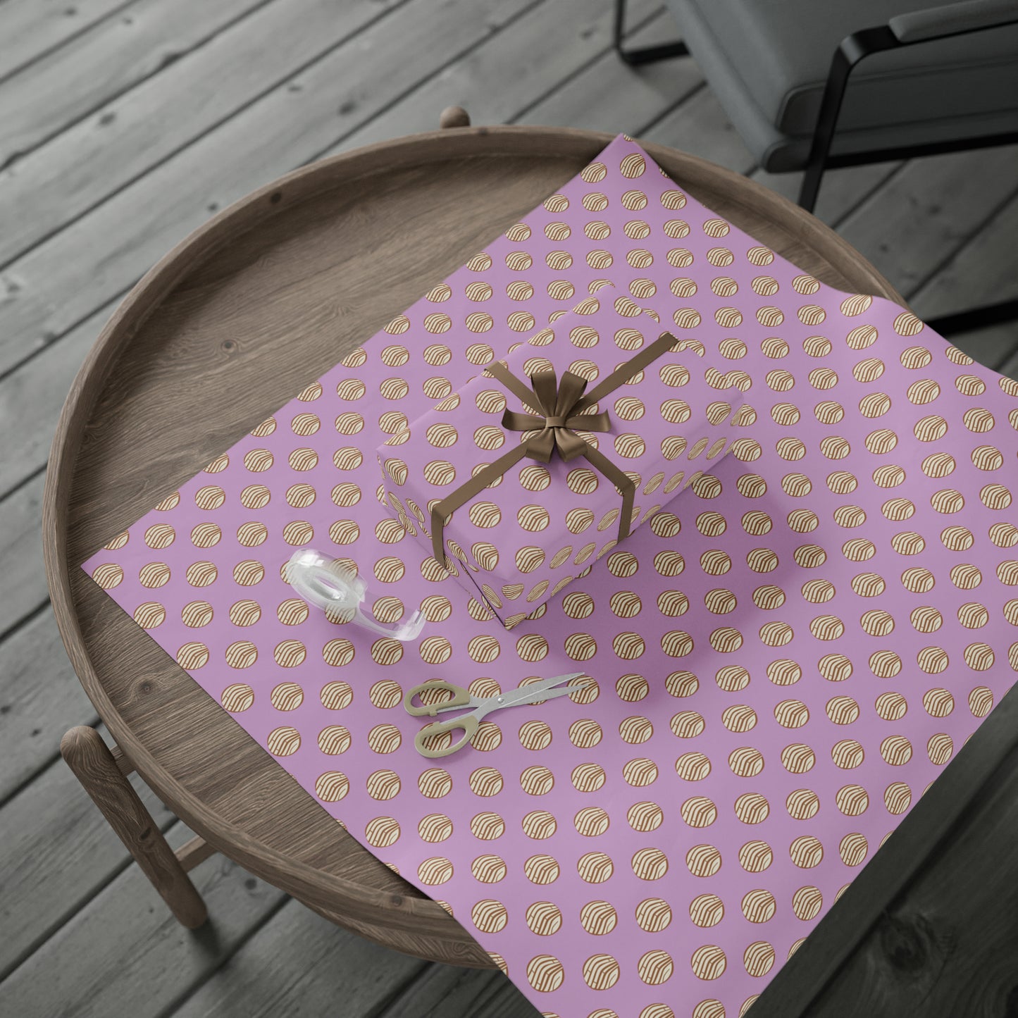 Concha Pattern Wrapping Paper
