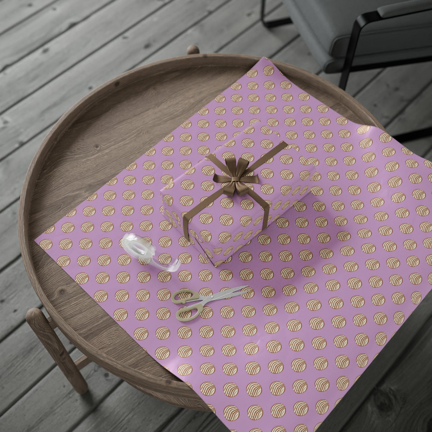 Concha Pattern Wrapping Paper